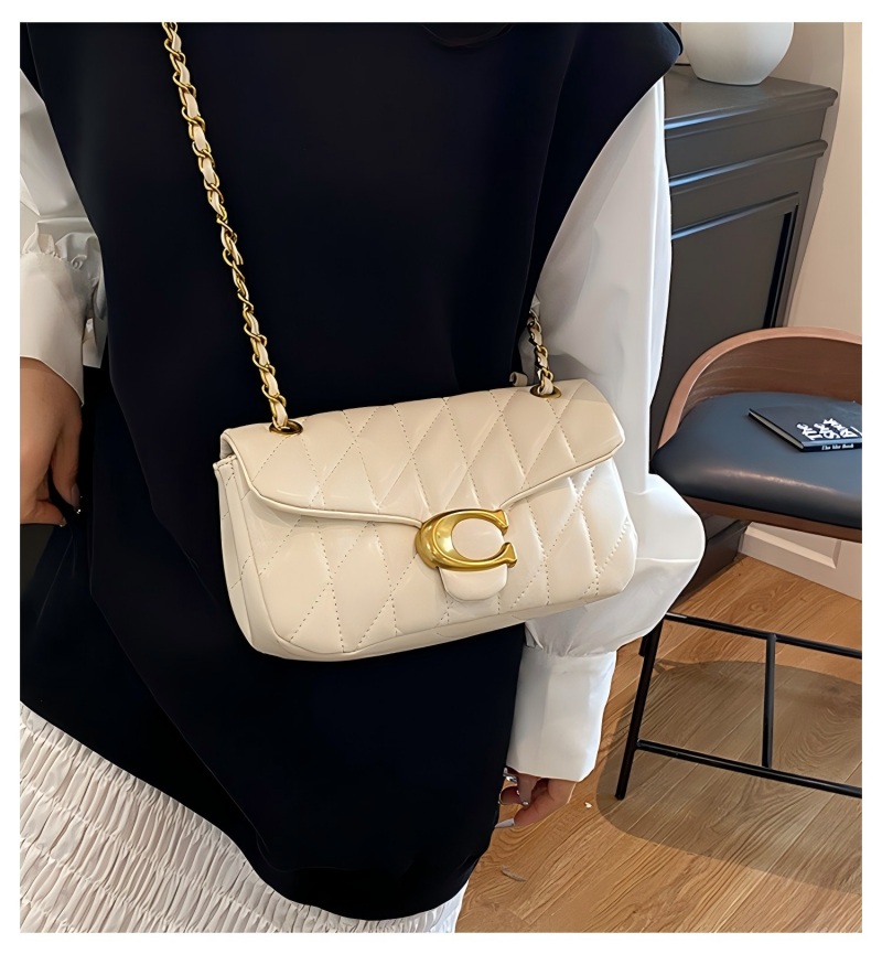 Damen Gesteppte Leder-Schulter – Leatherwork Letters Bewertung und Preis