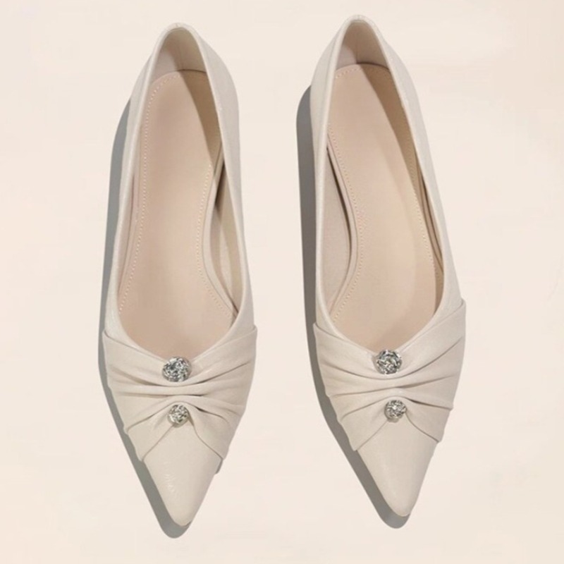 Weiche Leder-Slipper im franzö – Leatherwork In French Bewertung und Preis